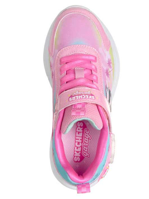 SKECHERS