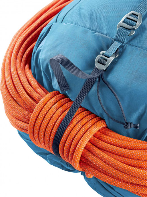 DEUTER Guide 34+8 Backpack