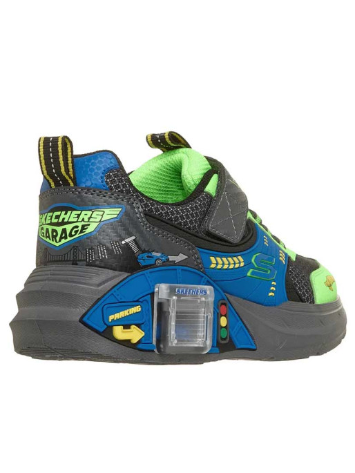 SKECHERS