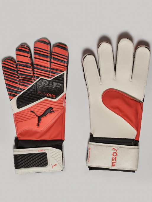 PUMA Вратарски ръкавици One Grip 4