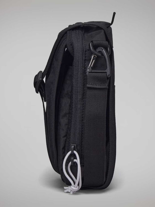 BERGHAUS Αθλητικό Τσαντάκι XODUS X-BODY LARGE