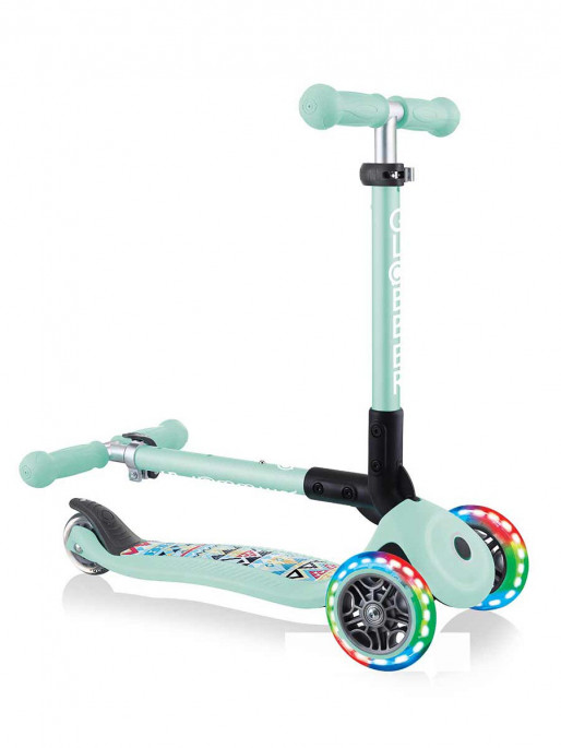 GLOBBER Junior Fantasy Lights Scooter