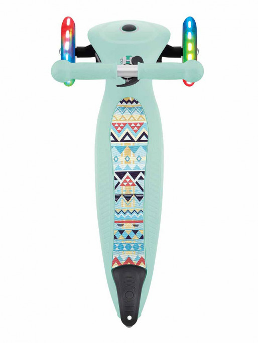 GLOBBER Junior Fantasy Lights Scooter