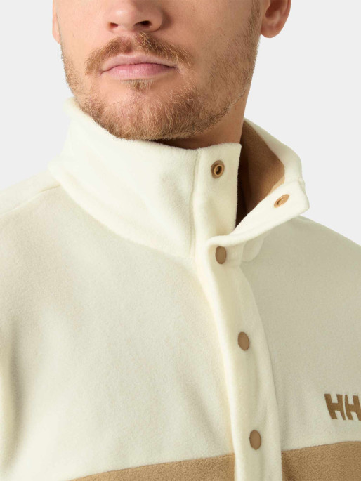 HELLY HANSEN
