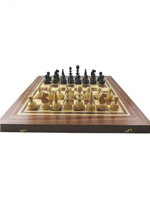 ORESHAK Set of wooden chess pieces