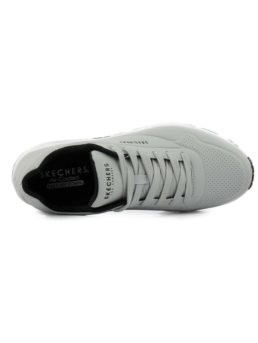 SKECHERS