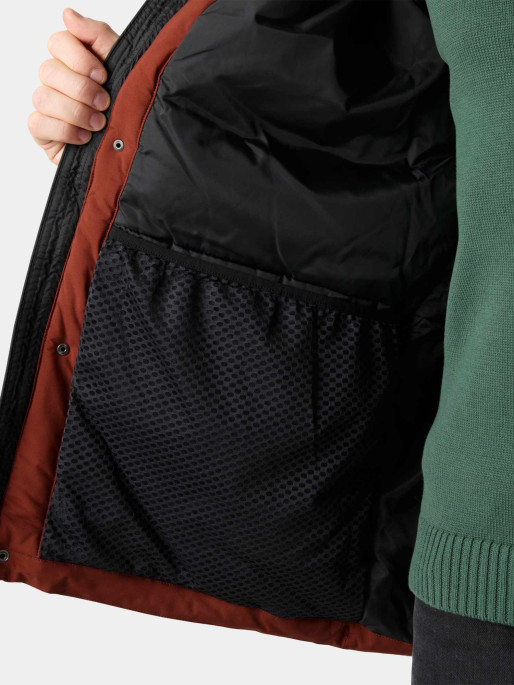 HELLY HANSEN
