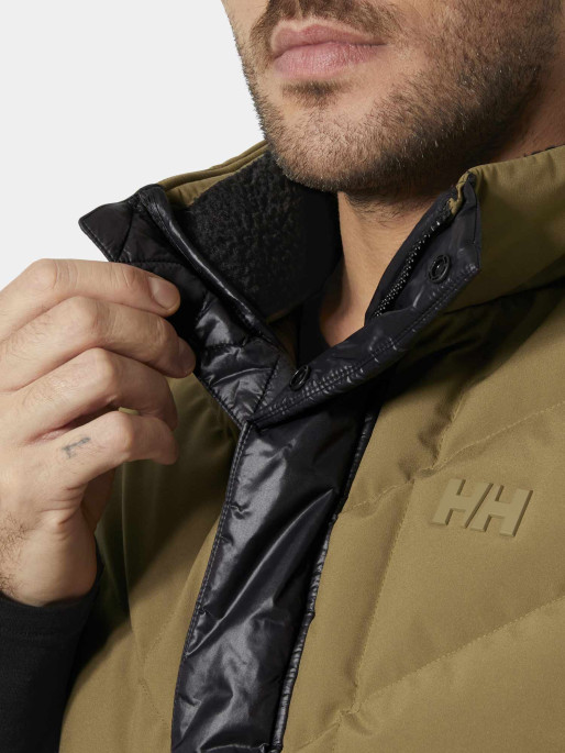 HELLY HANSEN