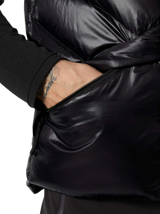 HELLY HANSEN