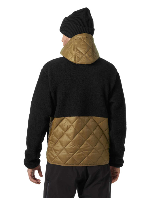 HELLY HANSEN