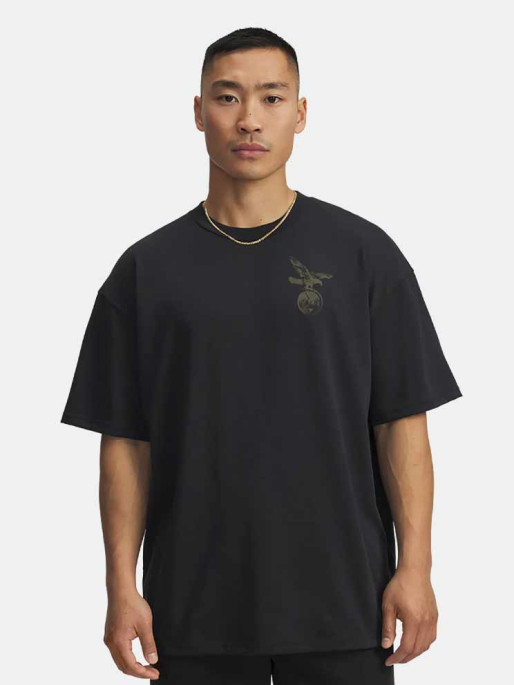 UNDER ARMOUR