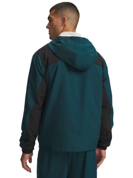 UNDER ARMOUR