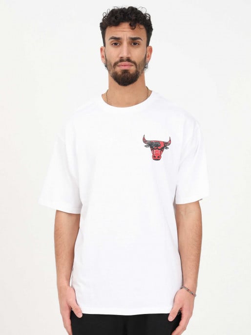T-shirts New Era Chicago Bulls NBA Team Logo T-Shirt White/ Front Door Red