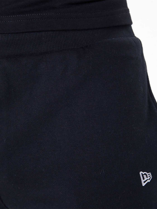 NEW ERA Pantaloni scurti Ne Essentls