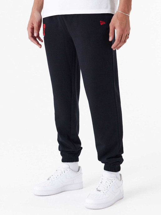 NEW ERA NBA SCRIPT RELAXED JOGGER CHIBUL Pants