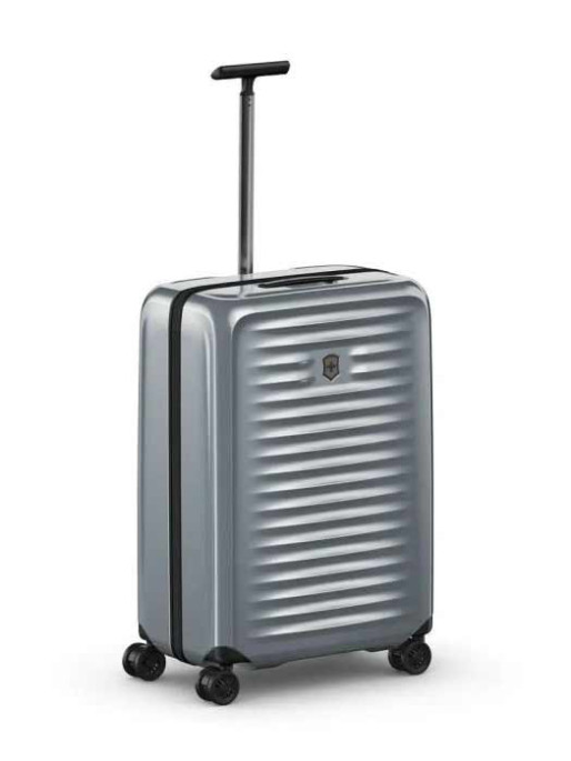 VICTORINOX Куфар Airox Medium Hardside Case