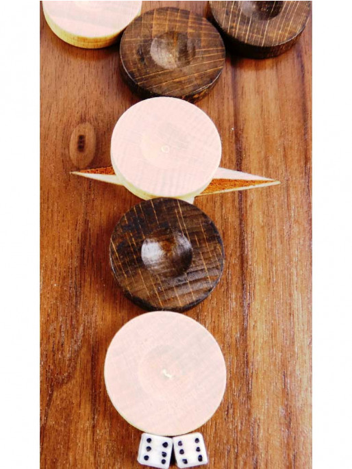 ORESHAK Chess and backgammon set