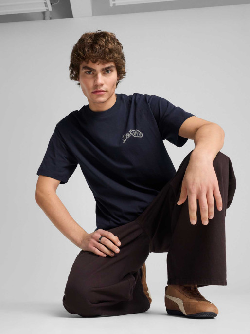 PUMA Тениска GRAPHICS Hotel Relaxed Tee