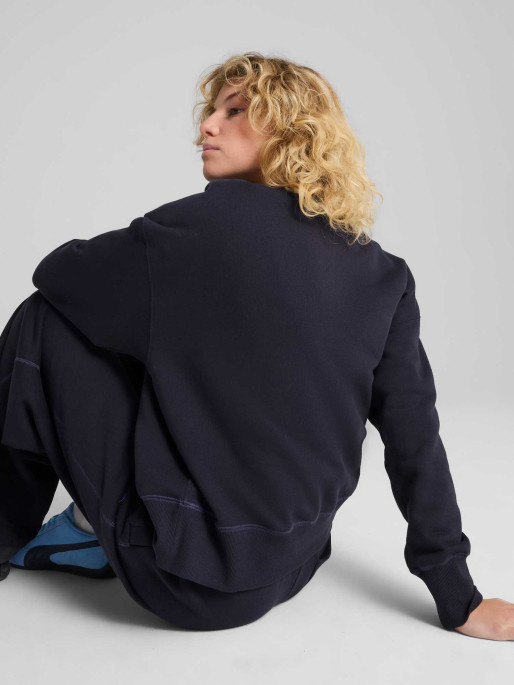 PUMA PREMIUM ESS Oversized Graphic Crew Top