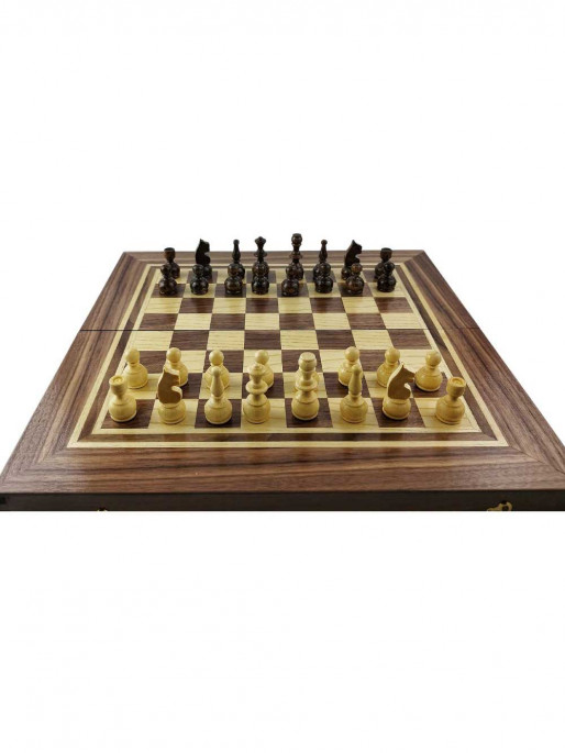 ORESHAK Set of wooden chess pieces