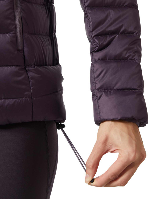 HELLY HANSEN