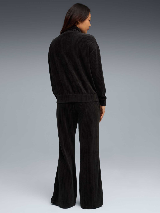 PUMA Velour Rib Relaxed Suit op