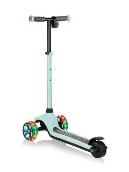 GLOBBER E-MOTION 4 PLUS Scooter