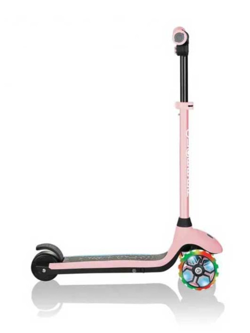GLOBBER E-MOTION 4 PLUS Scooter