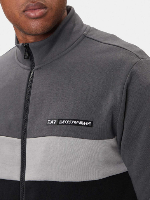 EA7 Emporio Armani