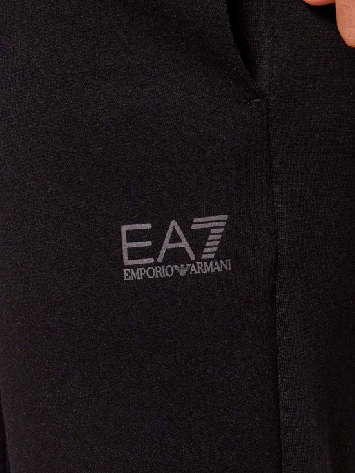 EA7 Emporio Armani