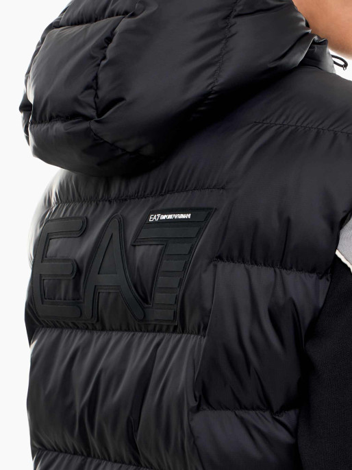 EA7 Emporio Armani
