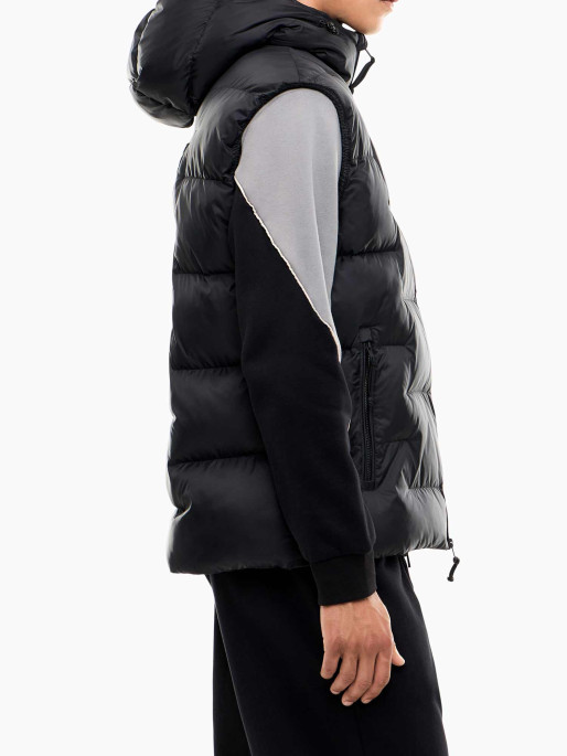 EA7 Emporio Armani