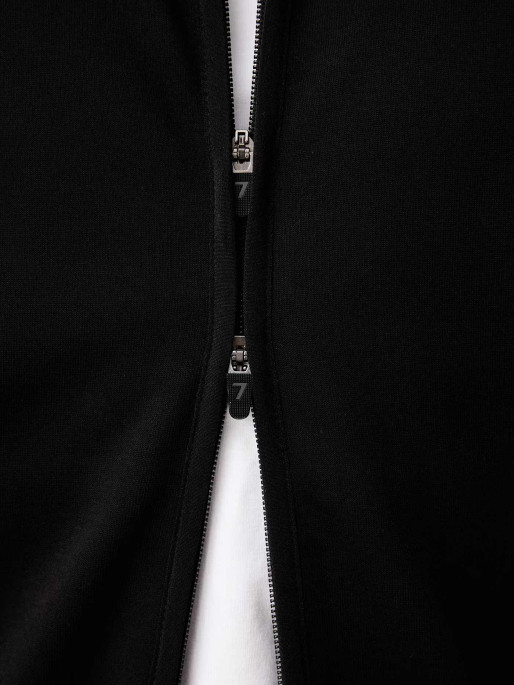EA7 Emporio Armani