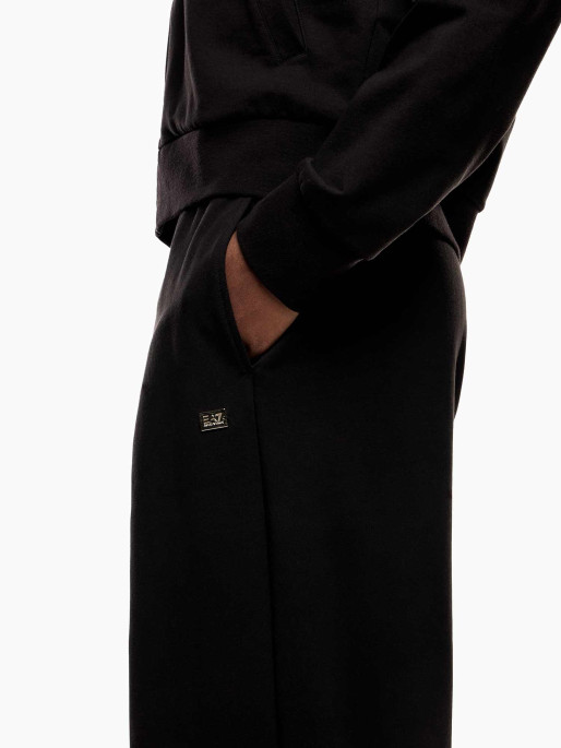 EA7 Emporio Armani