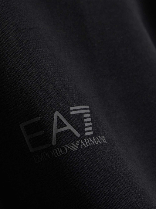 EA7 Emporio Armani