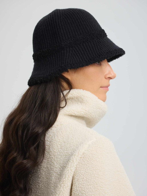 LUHTA Шапка NOROLA