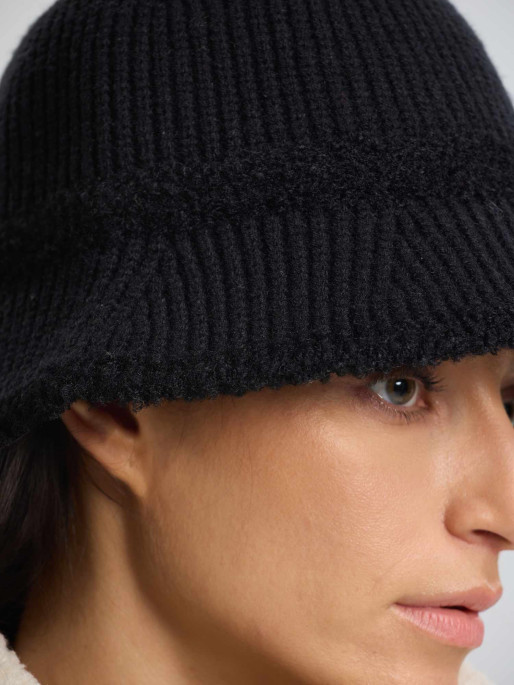 LUHTA Шапка NOROLA