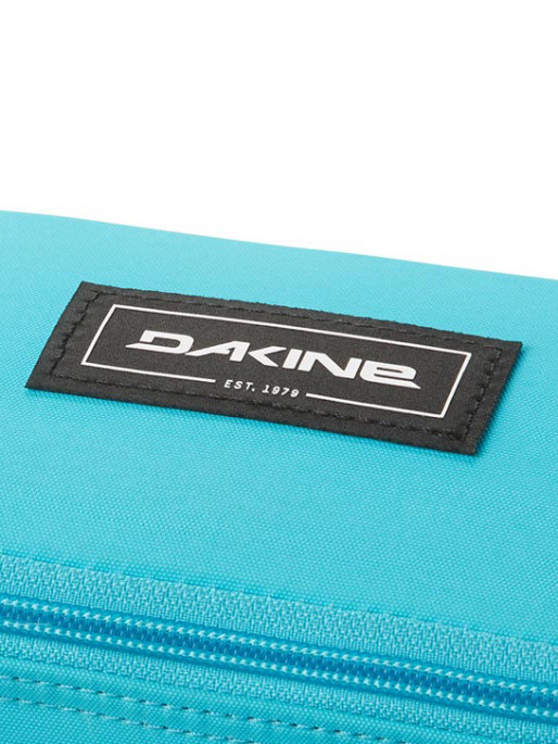 DAKINE SCHOOL CASE