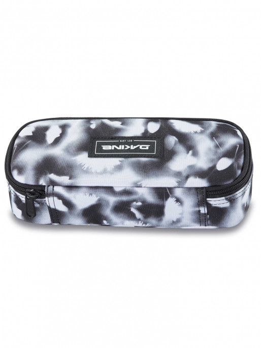 DAKINE SCHOOL CASE