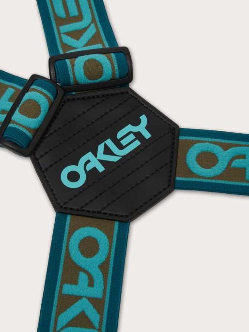 OAKLEY