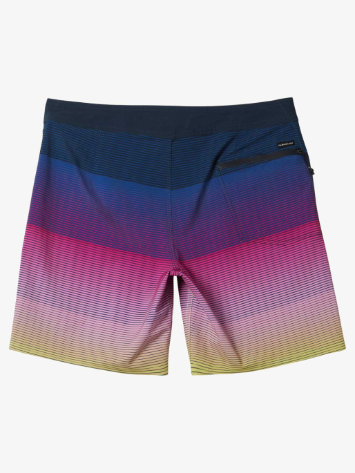 QUIKSILVER SURFSILK MASSIVE 18 Board Shorts