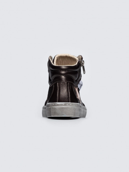 BRILLE Golden Star Junior shoes