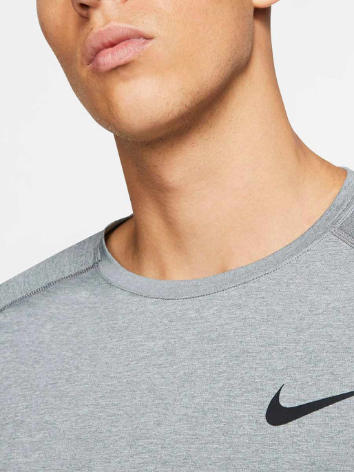NIKE Блуза M NP TOP