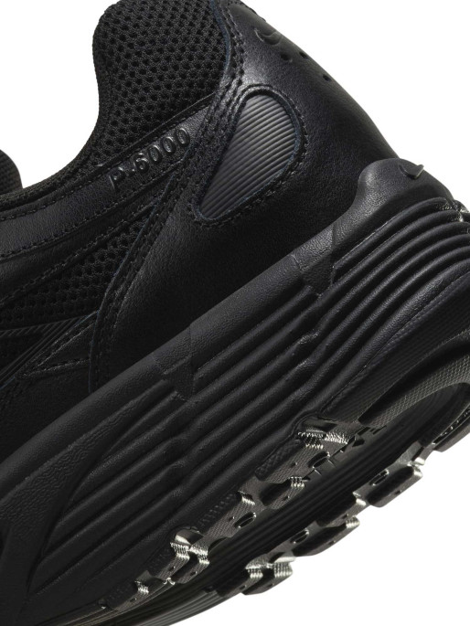 NIKE Обувки P-6000