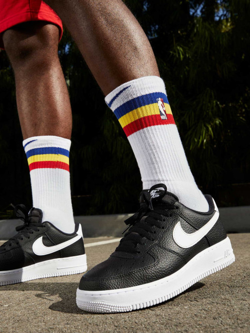 NIKE Обувки AIR FORCE 1 07