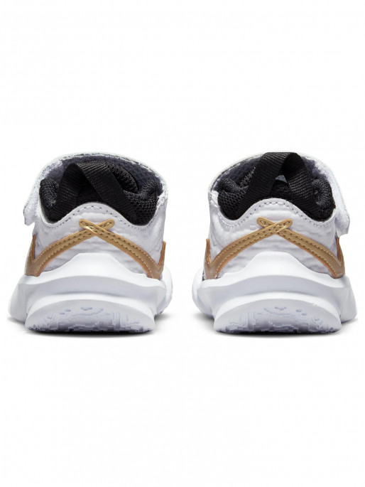 NIKE Обувки TEAM HUSTLE D 10 TD