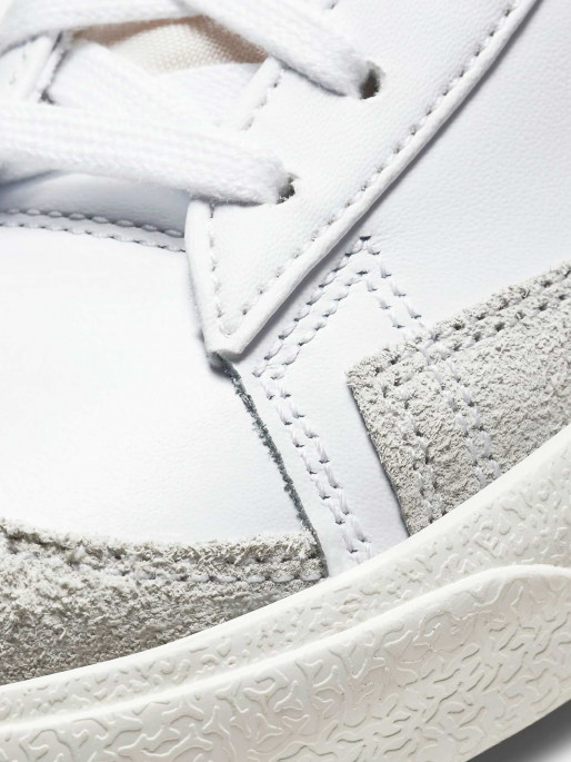 NIKE Incaltaminte W Blazer Mid 77