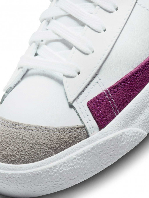 NIKE Παπούτσια W BLAZER MID 77