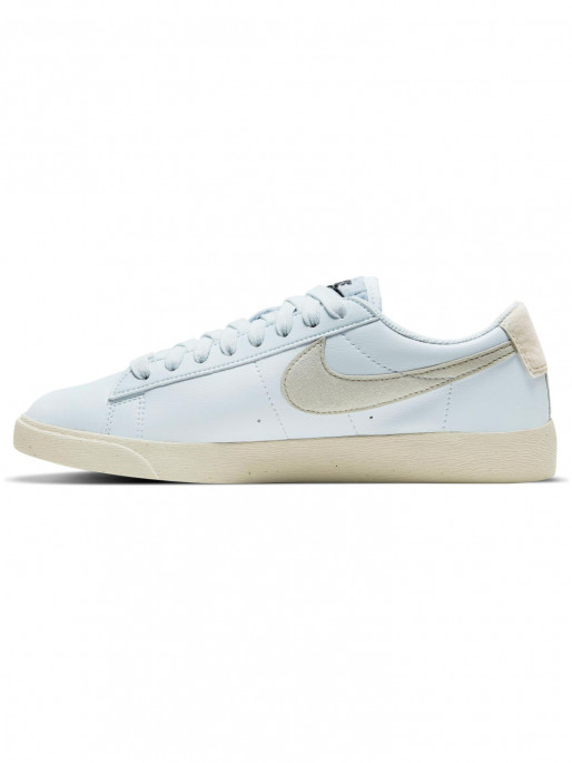 NIKE Blazer Low SE Shoes