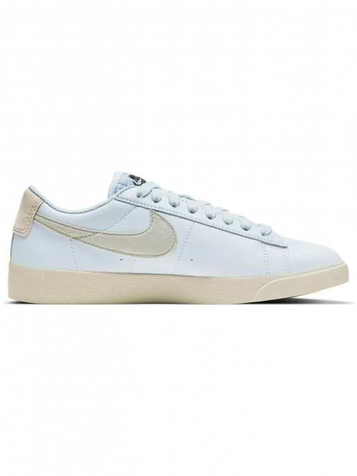 NIKE Blazer Low SE Shoes